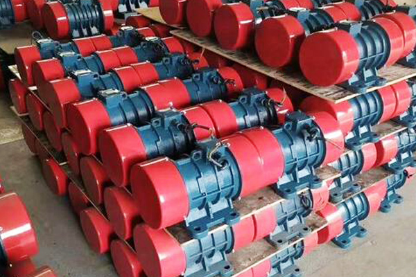 三相異步振動(dòng)電機(jī)有什么特點(diǎn)，怎樣正確組裝