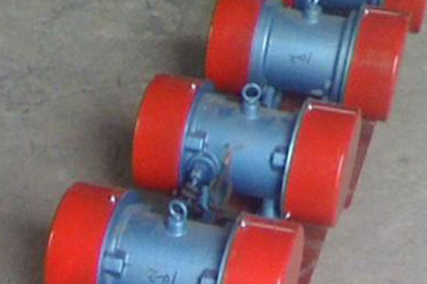 使用倉(cāng)壁振動(dòng)器需注意的事項(xiàng)，條條是經(jīng)驗(yàn)啊！